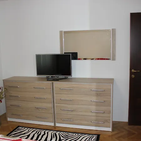 Deluxe Apartment Manuela With Balcony Top Center Split-2