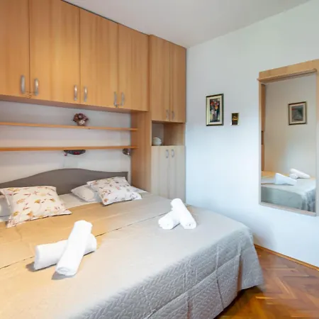 Holiday Home Nevera-3