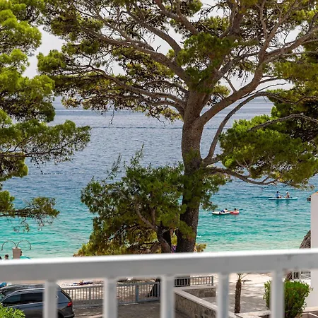 Aurora Beachfront Luxury Rooms&Suites-2