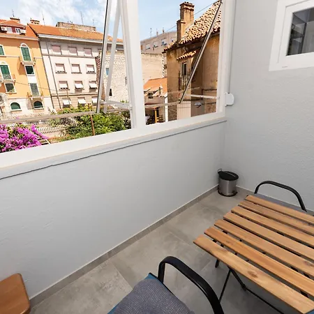 Laghanini Apartments-3