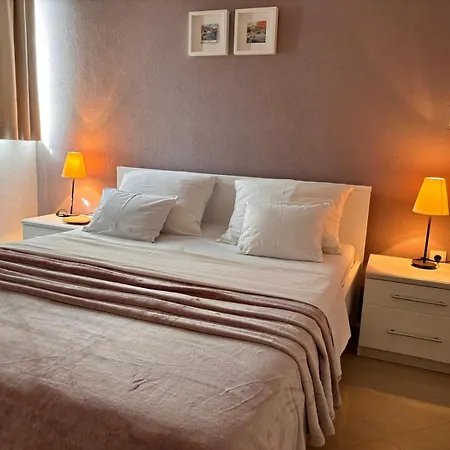 Apartments Tomo-2