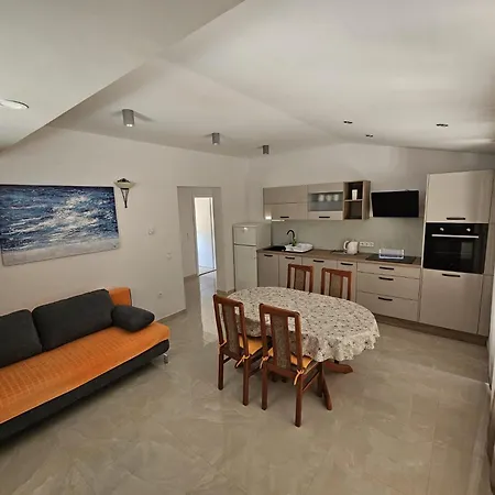 Beachfront Filip Apartment-2