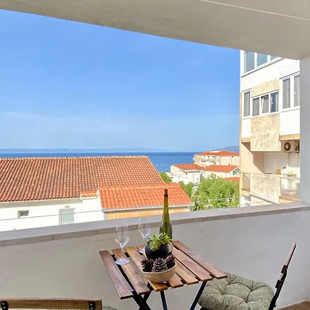 Apartments & Rooms Joy Of Life In Makarska-3