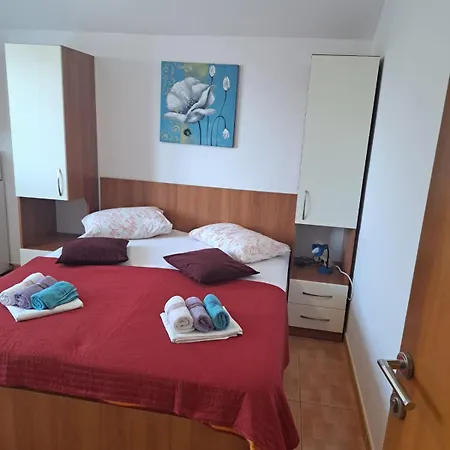 Apartmani Diki-2