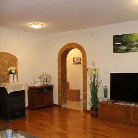 Apartments Grmaca-3