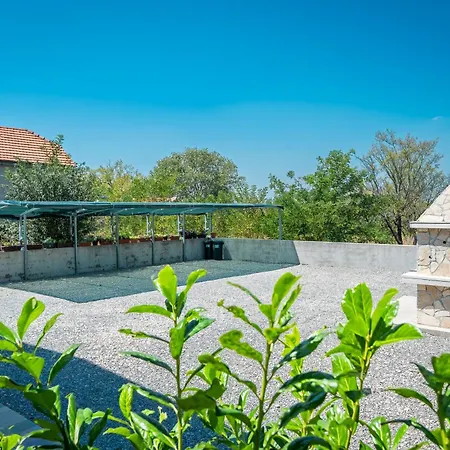 Modern Xxl Villa-2