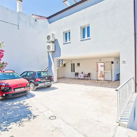 Stunning Apartment In Hvar With Wifi-3