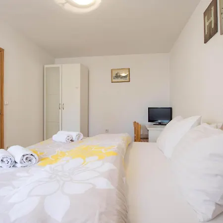 4 Bedroom Beach Front Home In Split-3