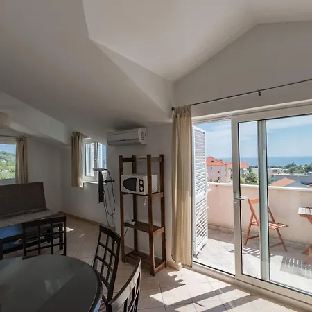 Apartments Mazuran-3