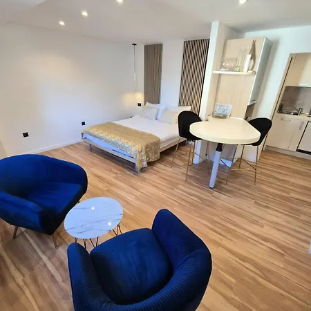 Apartment Heart Of The City-3