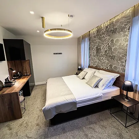 Calma Luxury Rooms-2