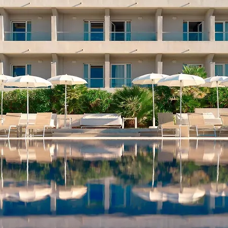 Pharos Hvar Bayhill Hotel-3