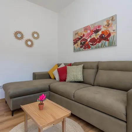 Apartments Marija Bibic-2