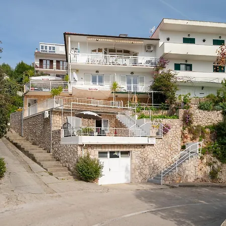 Apartments Lucic-2