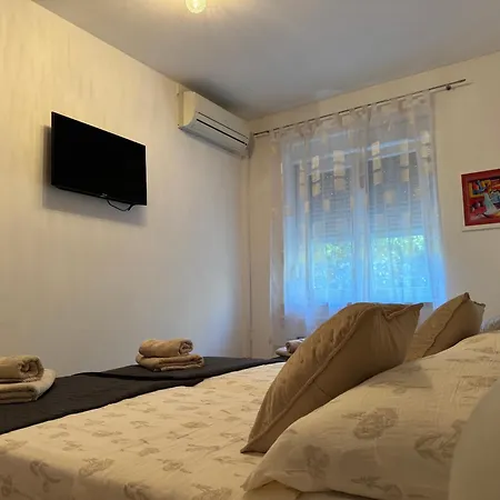 Blue Tree Rooms-2