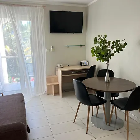 Apartments Lavica Beach Dumicic-2