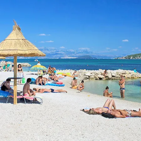 Apartments And Rooms By The Sea Trogir - 16844-2