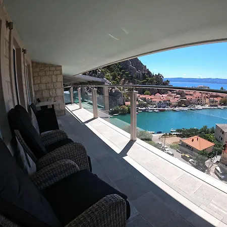 Hotel Villa Dvor (Adults Only)-3