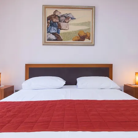 Hotel Villa Nora-2