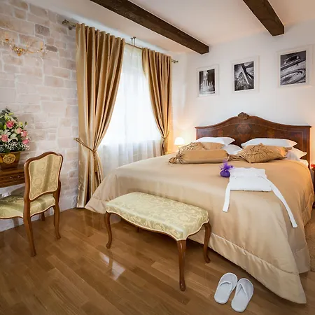Priska Heritage Rooms (Adults Only)-2