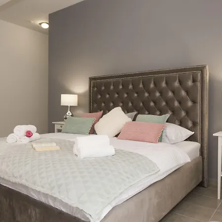 Luxury Rooms Saint Jacob-2