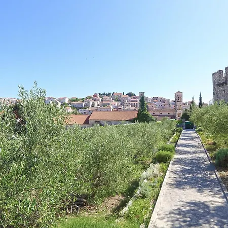 Apartments With A Parking Space Hvar - 8728-3
