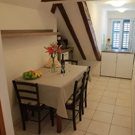 Dolce Vita Apartments-3