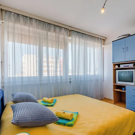 Studio Apartment Ecija-2