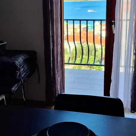 Lu-Do Apartments-2