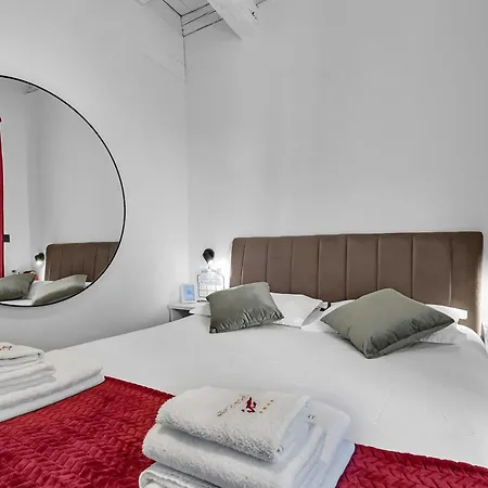Beachfront Deluxe B&B-3