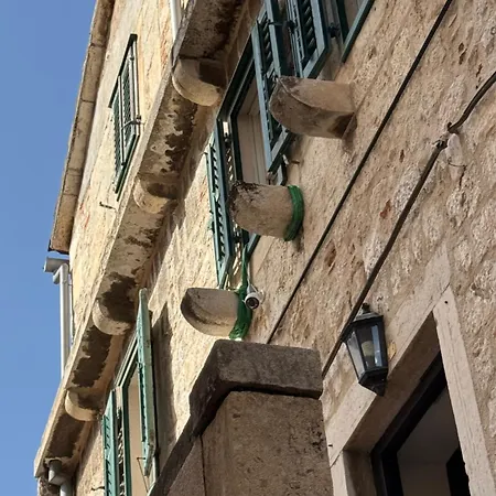 Villa Varos-Charming Stone House In Split Old Town-2