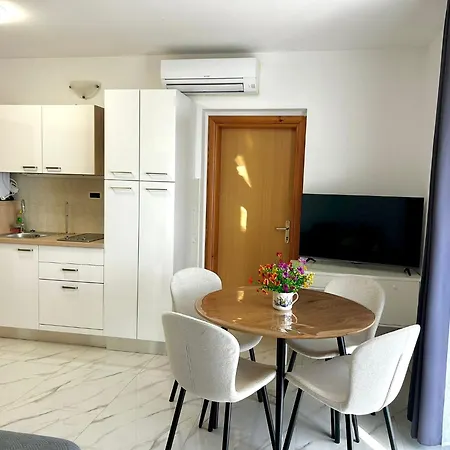 Apartment Mary-2