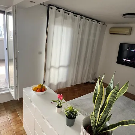 Apartment Davor-2