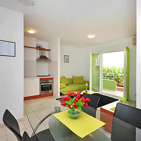 Apartments Beverly-2