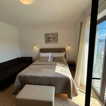 Hotel Vila Tina-2