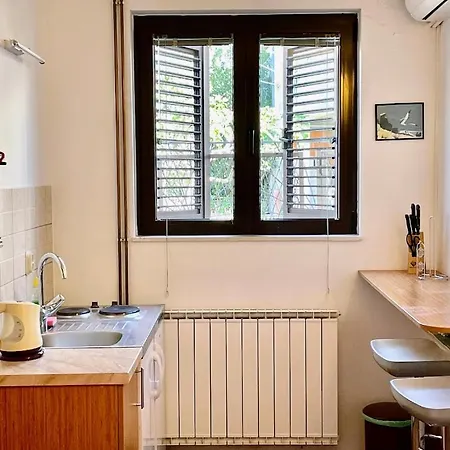 Obradovic Rooms & Apartments-3
