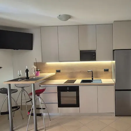 Apartments Gojak-2