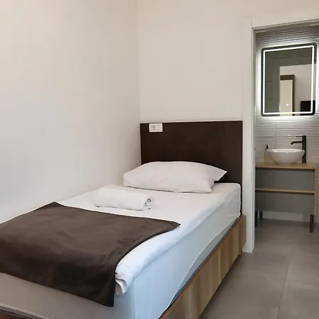Kapov'S Rooms-3