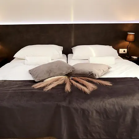 Kapov'S Rooms-2