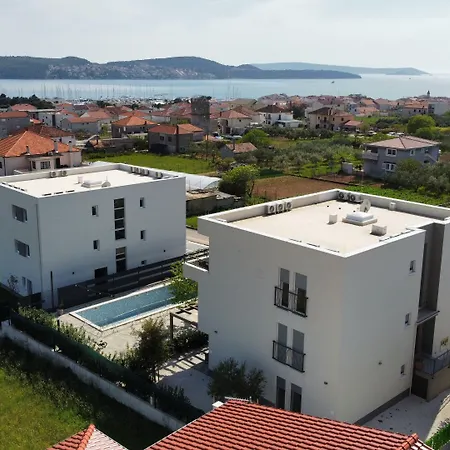 Villa Ecija-2