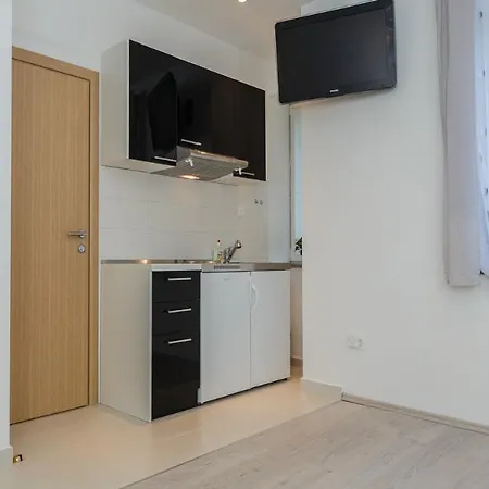 Nevenka Apartments-2