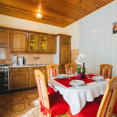 Apartments Ante Petric-3