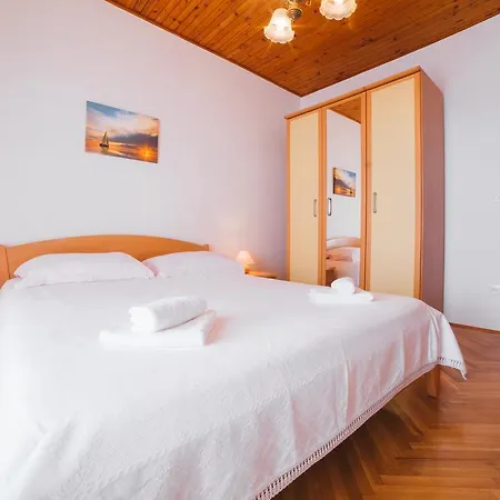 Apartments Ante Petric-2