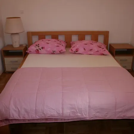 Apartments Mrduljas-2