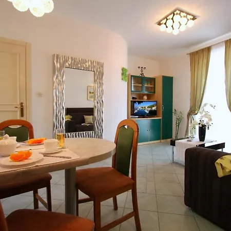 Apartments Amore-3