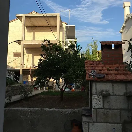 Apartments And Rooms Velada-2