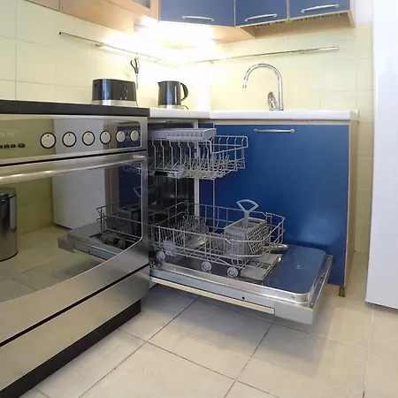 Apartment Pizzybondo-2