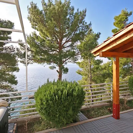 Brela Beach House-2