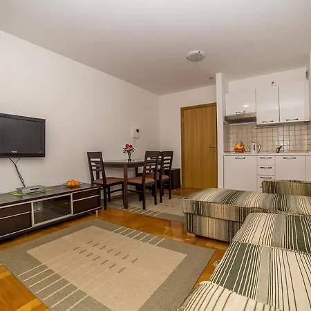 Apartments Kristina-3