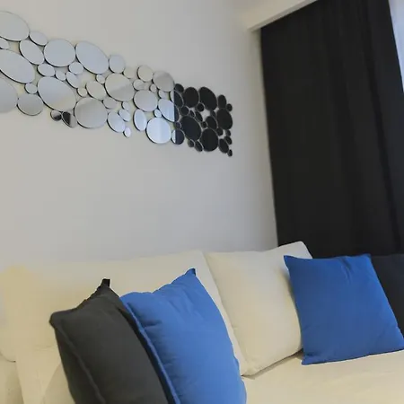 Lux Apartments Makarska-2